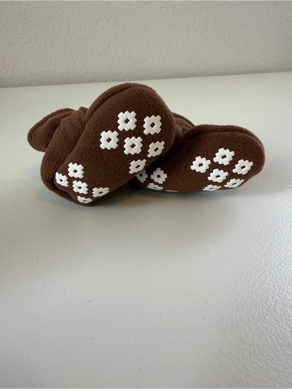 NWT Brown Fleece Baby Booties 0-6 months